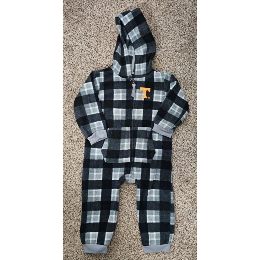 Tennessee Vols fleece full-zip hoodie romper by Colosseum size 12-18mth